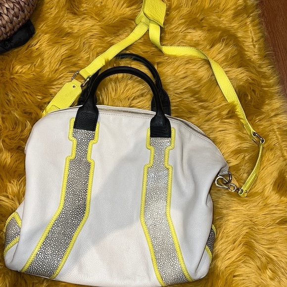 Vince camuto hobo crossbody  bag - Picture 3 of 14